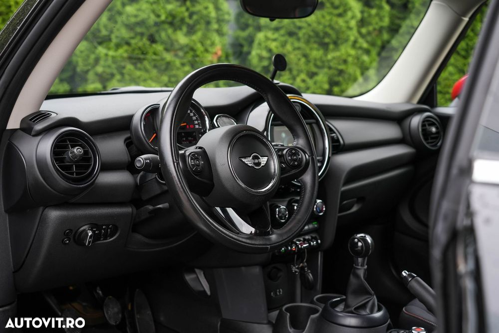 Mini Cooper Standard - 9