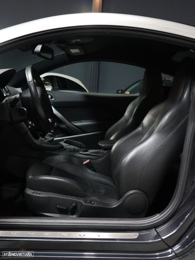 Peugeot RCZ 1.6 200 THP Onyx - 13