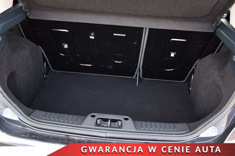 Ford Fiesta 1.25 Champions Edition - 17