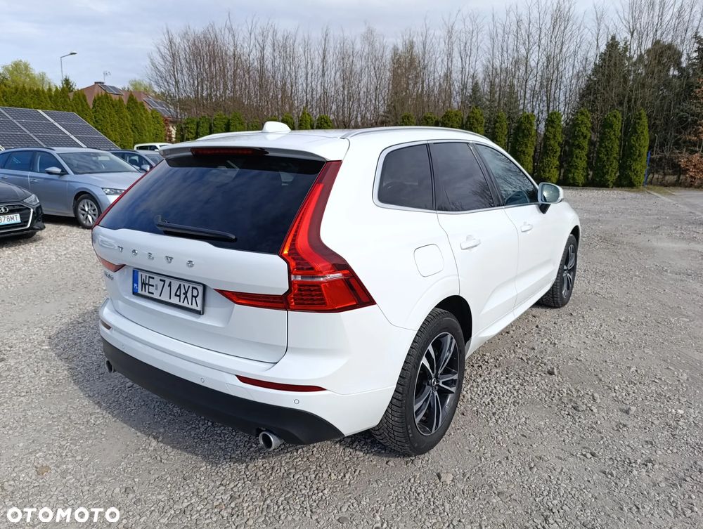 Volvo XC 60 D4 Momentum Pro - 9