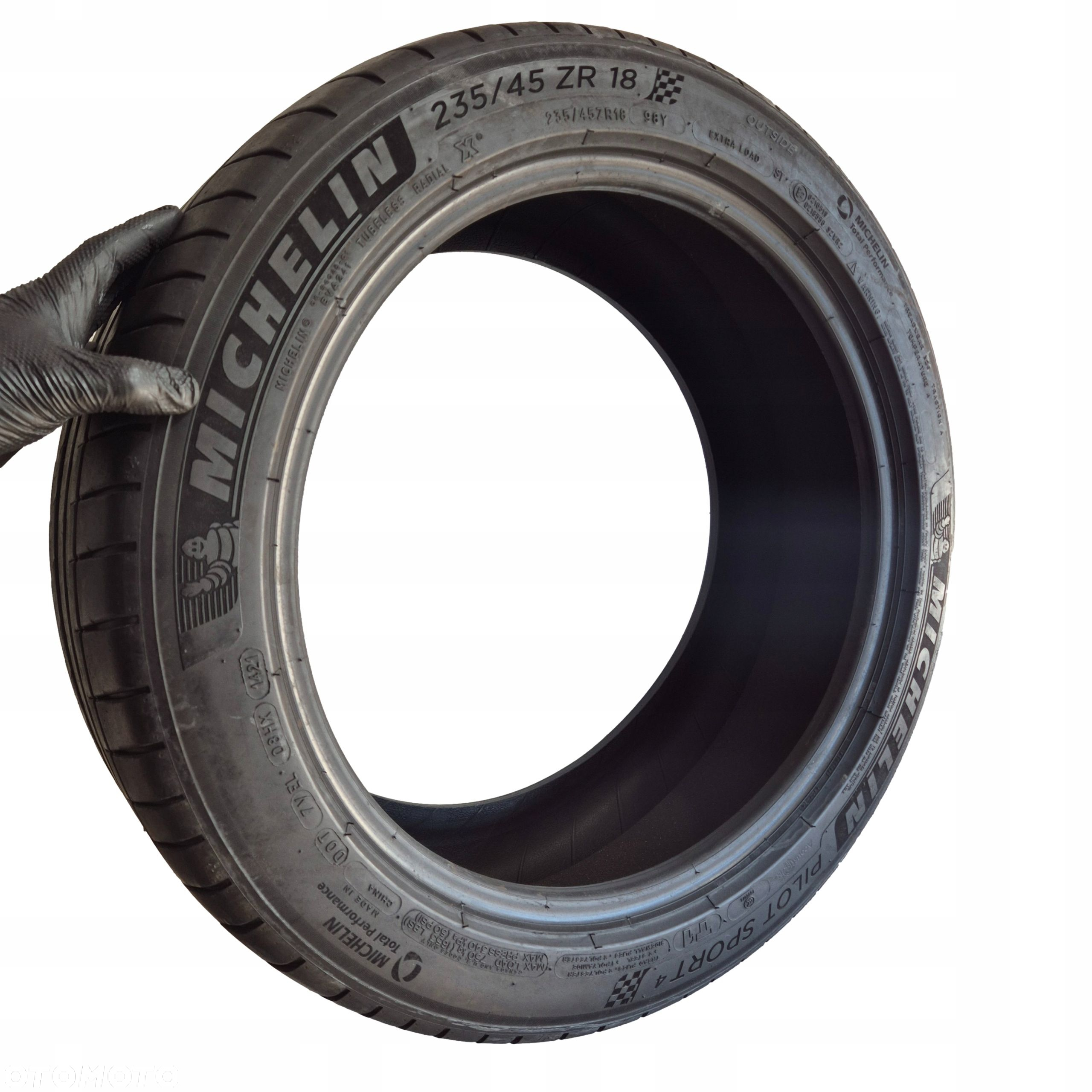 Michelin pilot sport 4 235/45 R18 98Y 2021 - 3