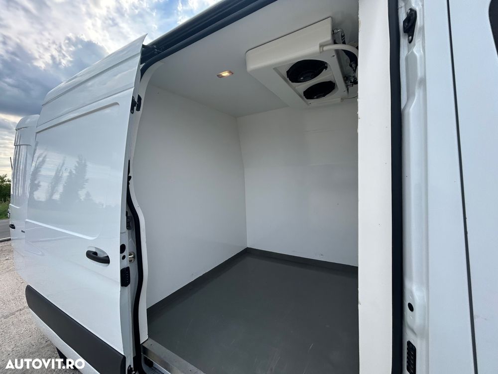 Mercedes-Benz Sprinter FRIGORIFIC AUTOMAT 2 COMPARTIMENTE - 19