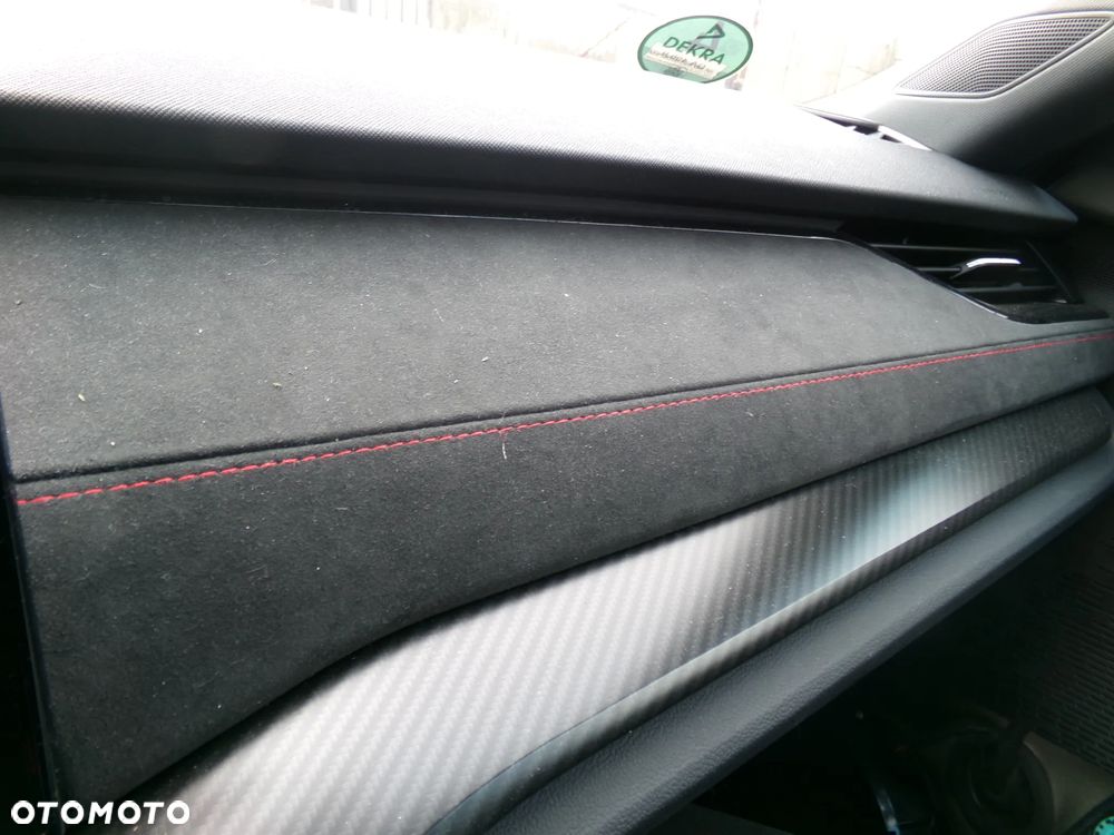 Skoda Octavia 2.0 TSI RS DSG - 11