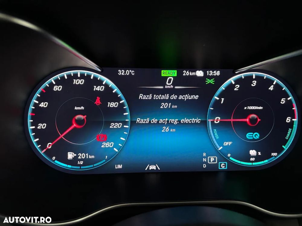 Mercedes-Benz GLC 300 de 4Matic 9G-TRONIC AMG Line Plus - 26