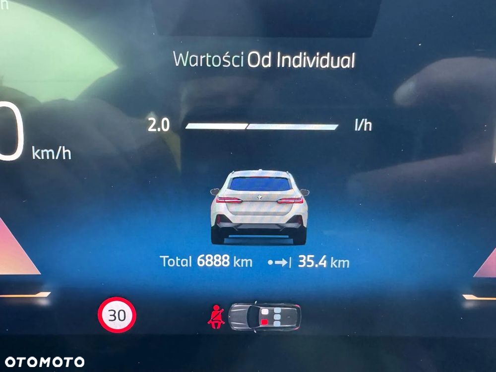 BMW Seria 5 520d xDrive Touring - 35