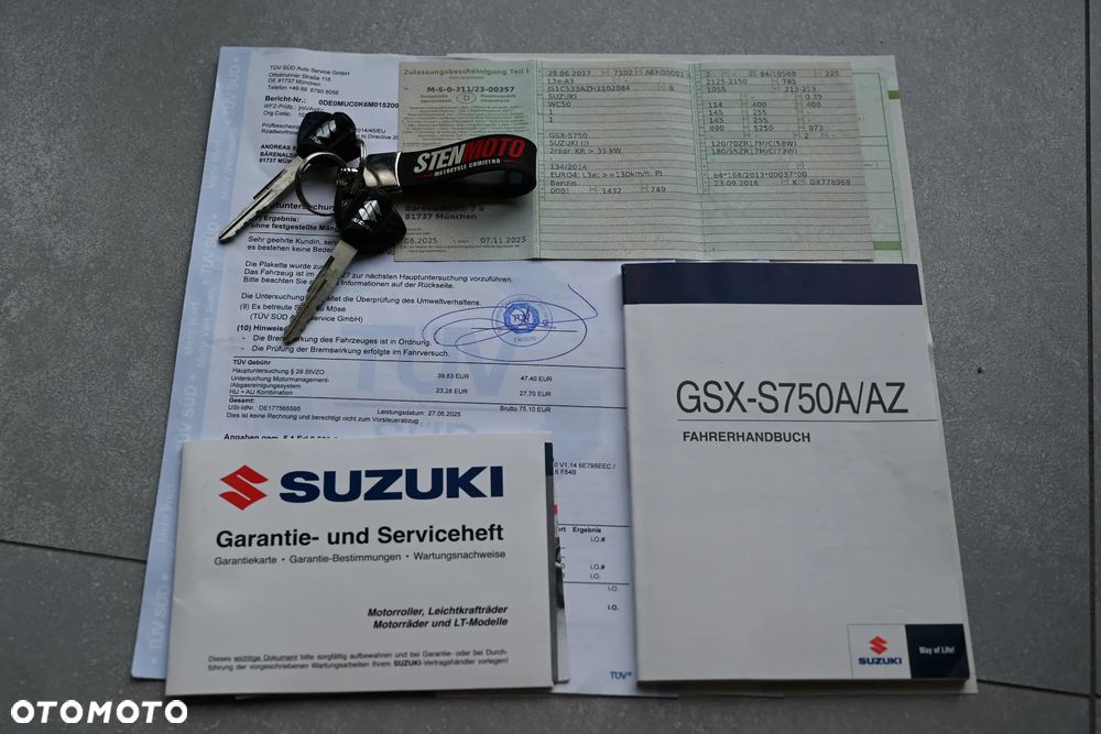 Suzuki GSX - 30