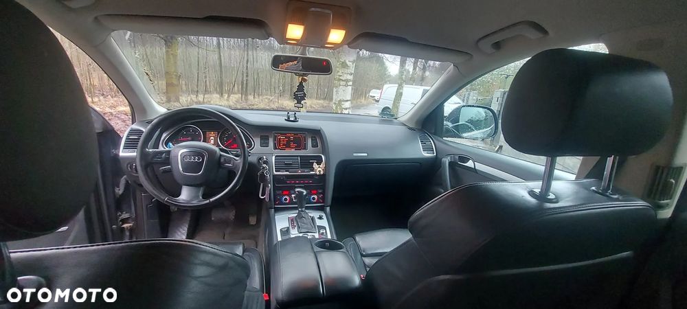 Audi Q7 - 13