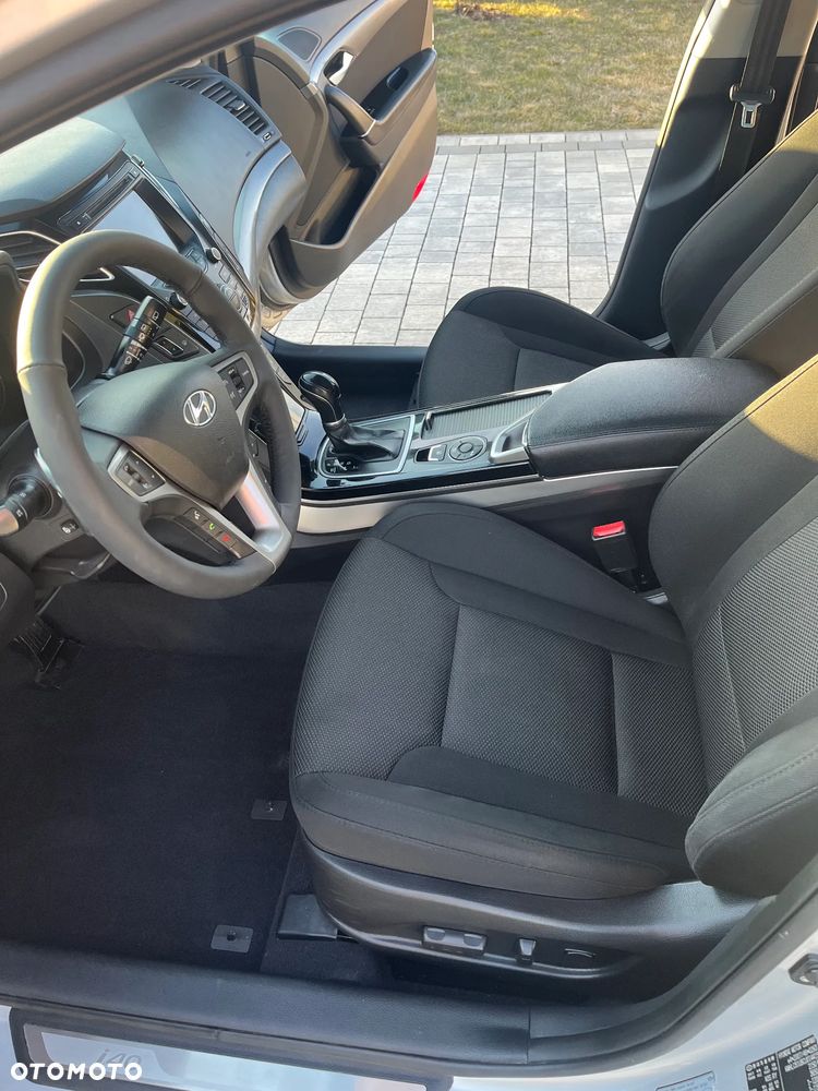 Hyundai i40 - 14