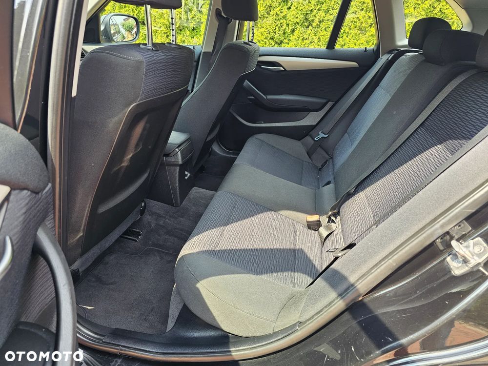 BMW X1 sDrive20i - 18
