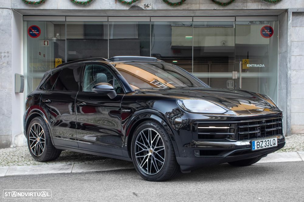 Porsche Cayenne E-Hybrid - 3