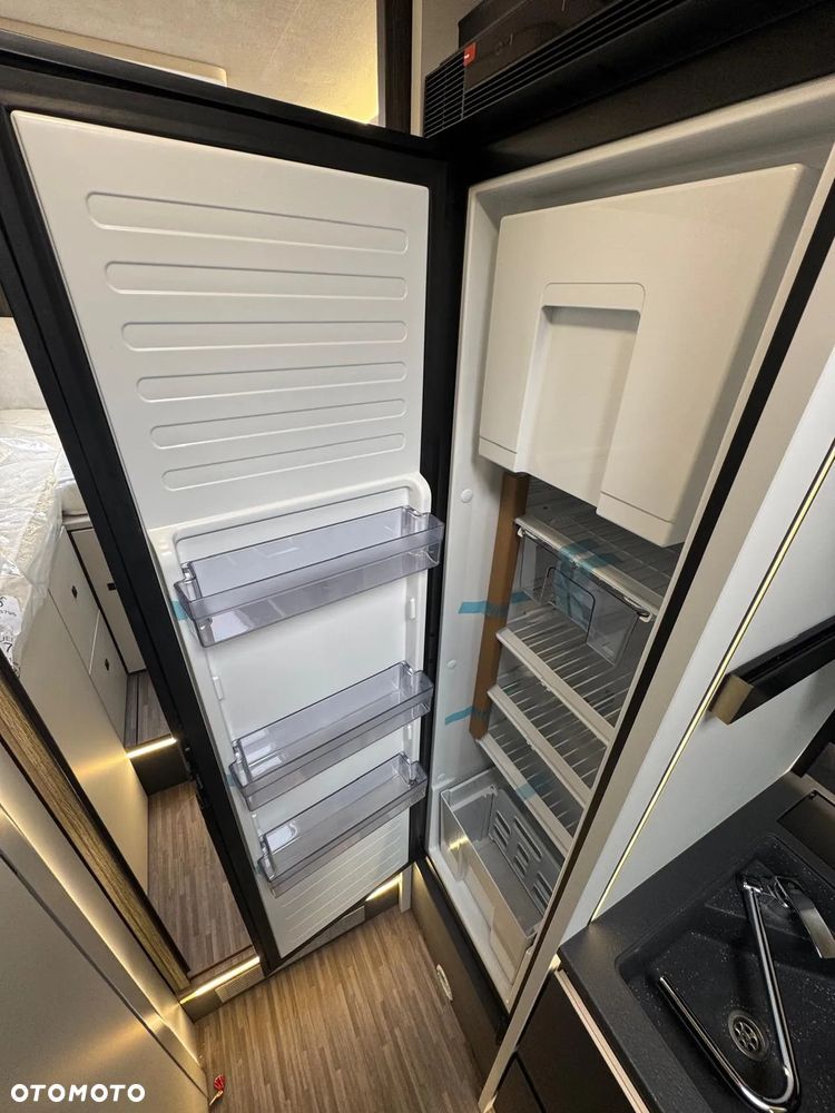 Mobilvetta Kea Kompakt 64 - 2,15 cm, 140 KM automat - 17