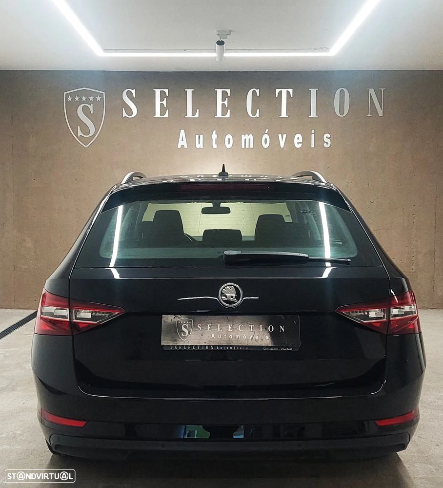 Skoda Superb Break 1.6 TDI Ambition - 8