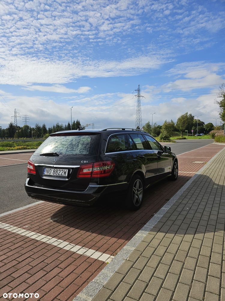 Mercedes-Benz Klasa E - 9