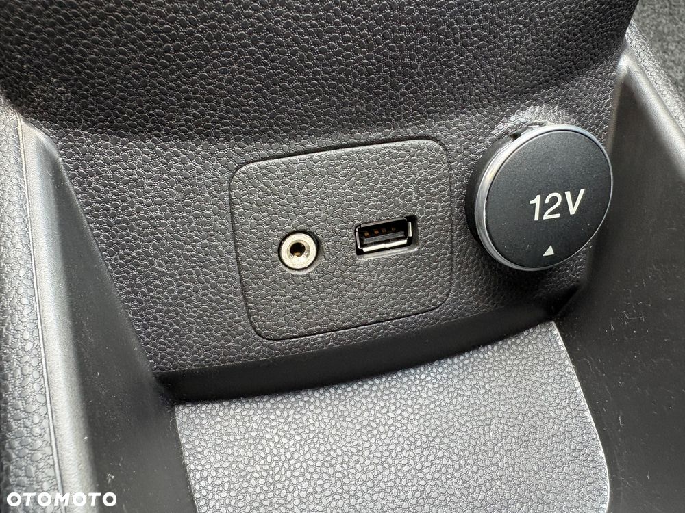 Ford Fiesta 1.5 TDCi SYNC Edition - 20