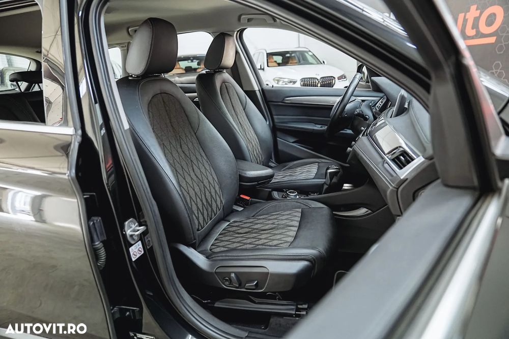 BMW X1 xDrive25e Sport Line - 8
