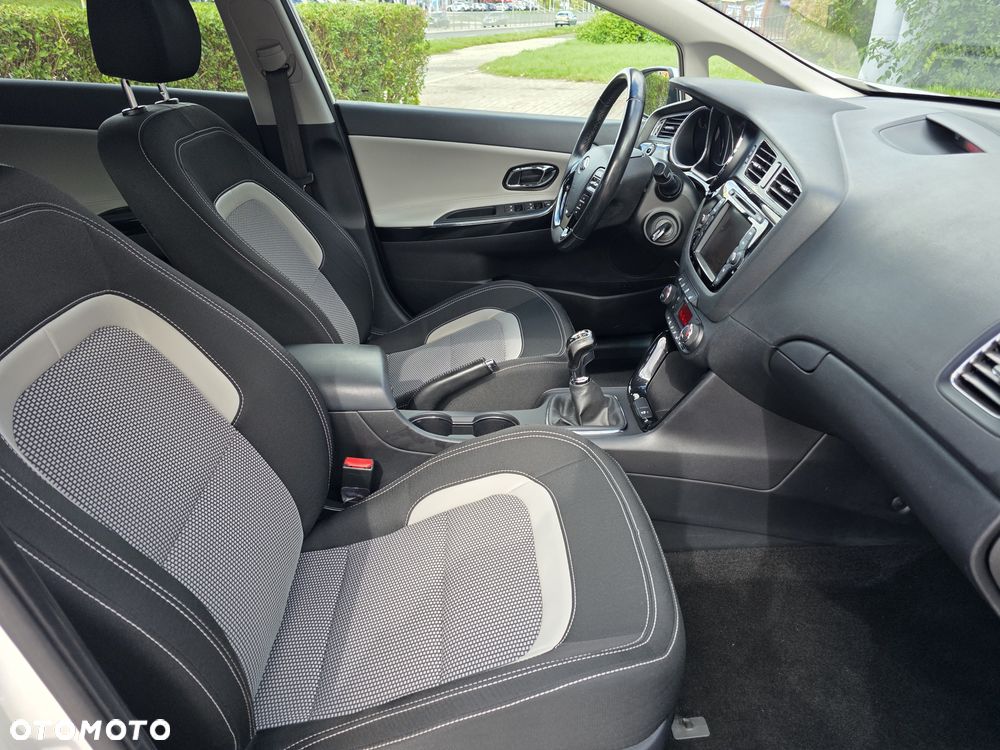 Kia Ceed 1.6 CRDi Spirit - 19