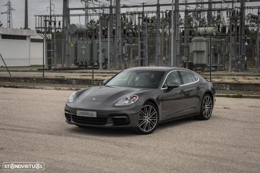 Porsche Panamera 4 S - 5