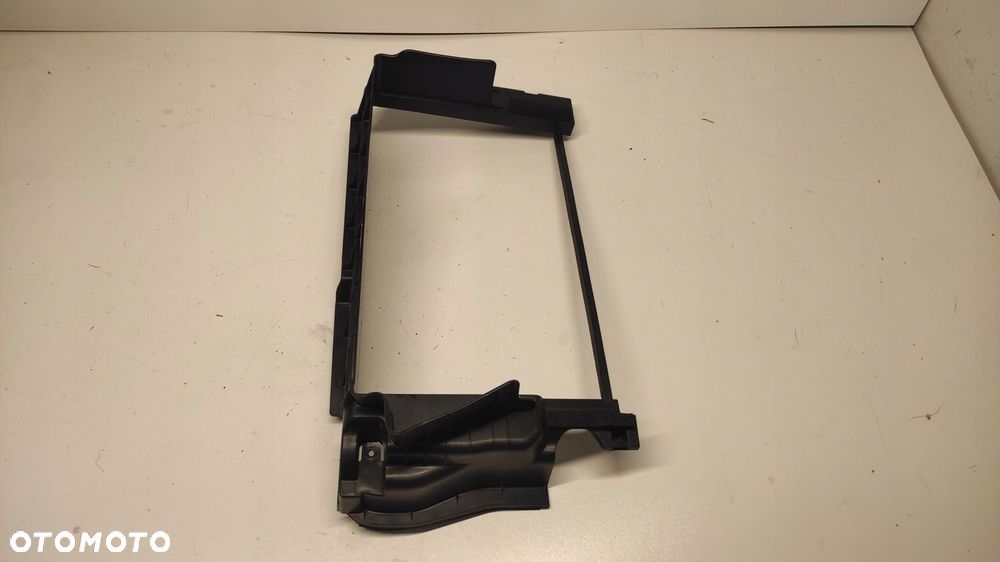 WLOT ŁAPACZ POWIETRZA KIEROWNICA POWIETRZA KIA SPORTAGE V 21-25 29135-R2000 - 1