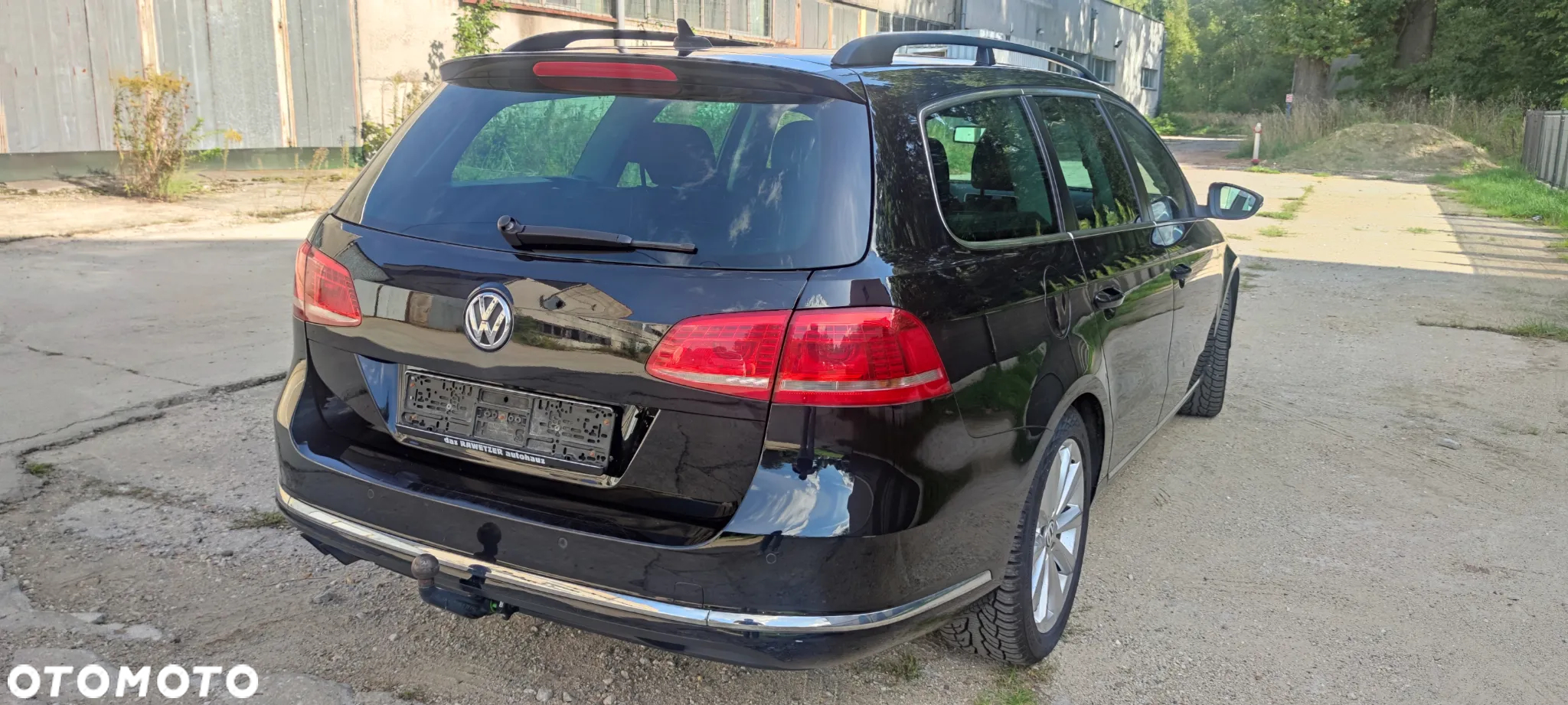 Volkswagen Passat 2.0 TDI Comfortline - 15