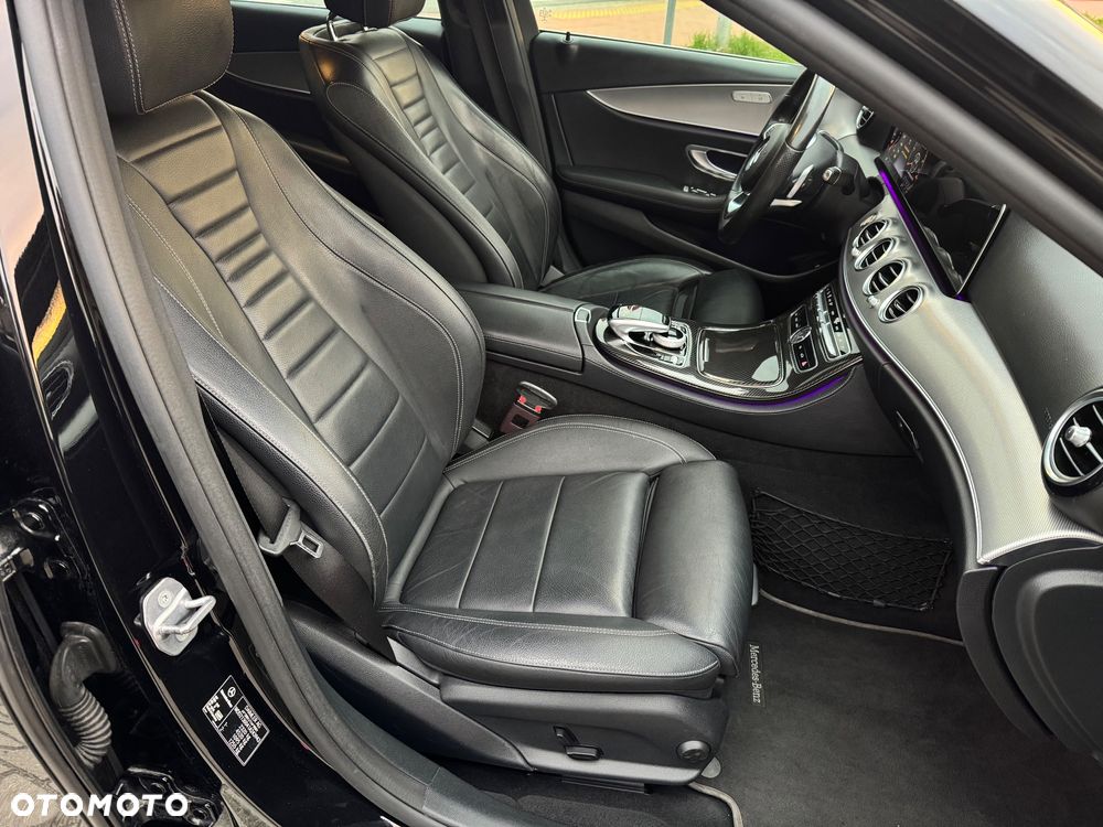 Mercedes-Benz Klasa E - 26