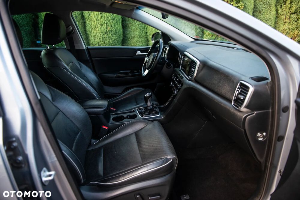 Kia Sportage 1.6 GDI 2WD SPIRIT - 38