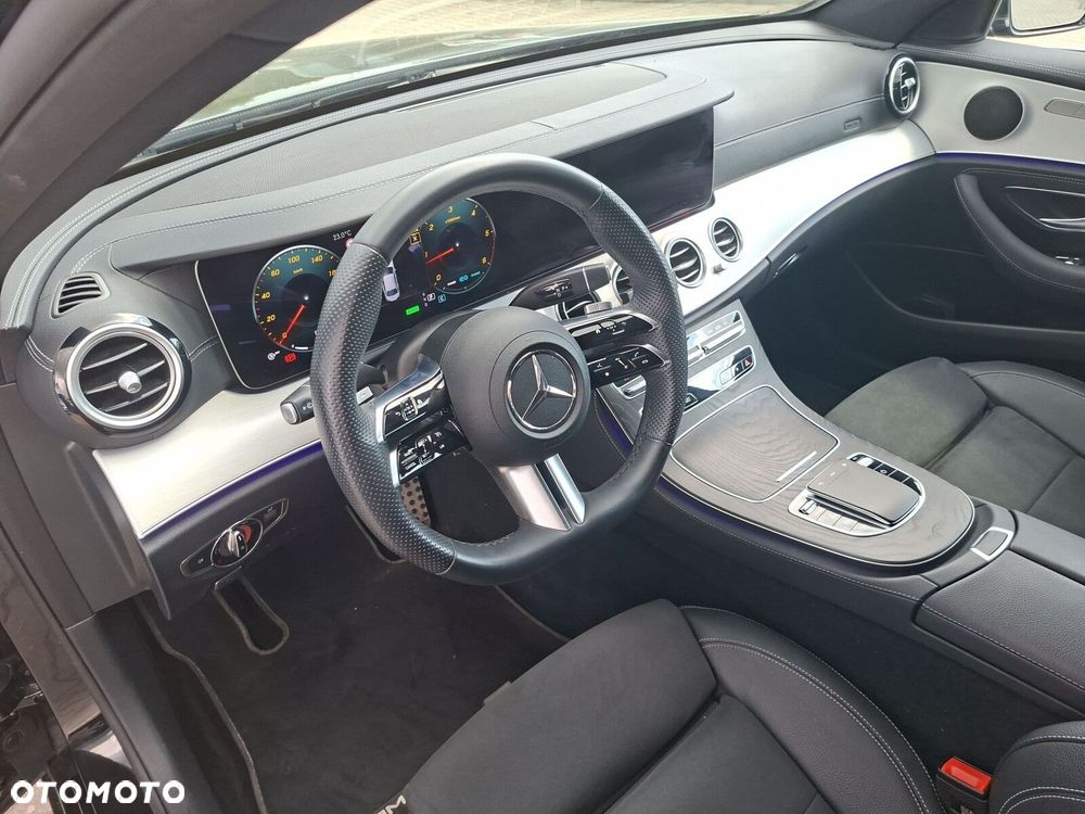 Mercedes-Benz Klasa E - 14