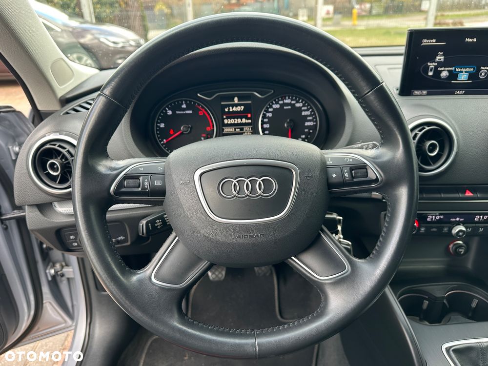 Audi A3 Sportback 2.0 TDI quattro Attraction - 8