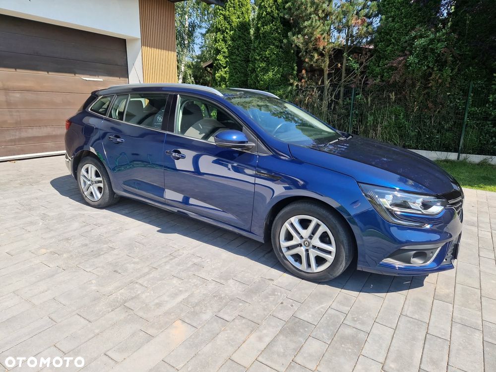 Renault Megane 1.5 Blue dCi Intens EDC - 4