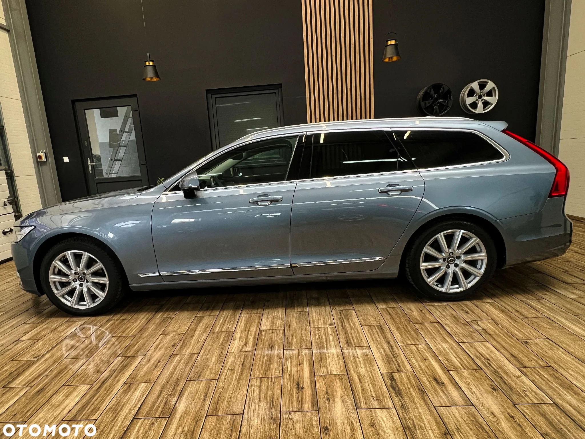 Volvo V90 D5 AWD Geartronic Inscription - 12