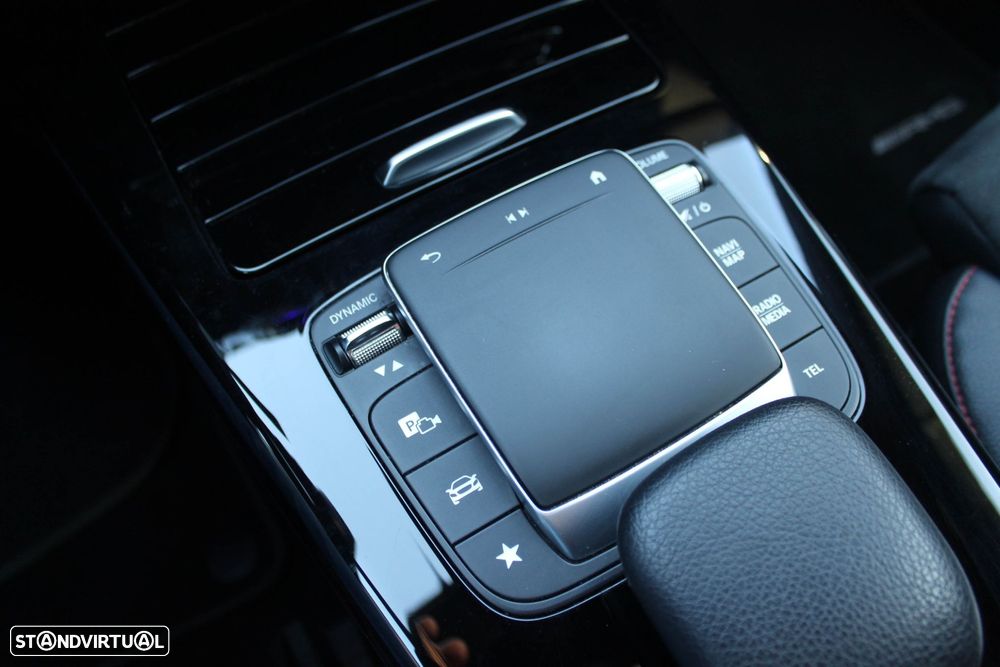 Mercedes-Benz CLA 250 e 8G-DCT AMG Line - 30