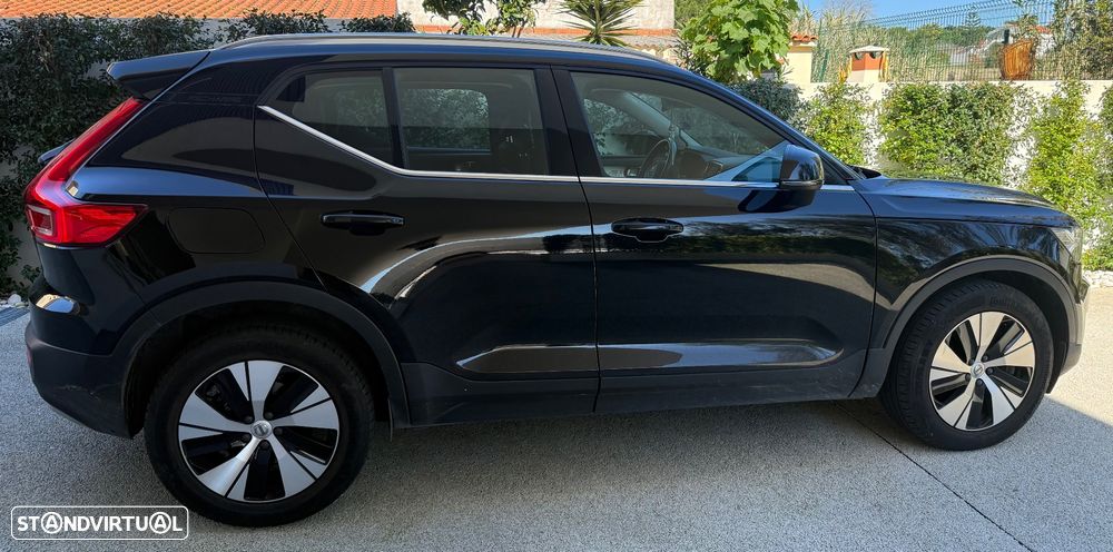 Volvo XC 40 1.5 T5 PHEV Momentum Plus - 2