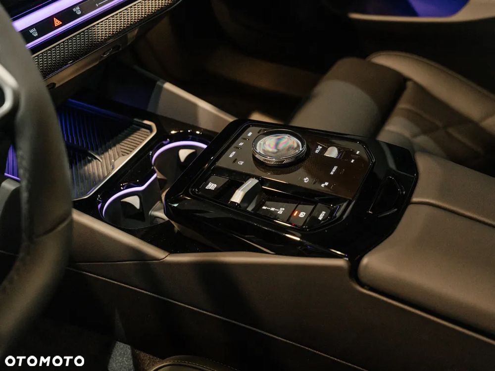 BMW Seria 5 530e PHEV - 10