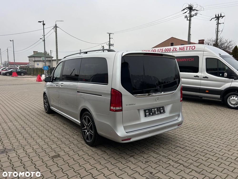 Mercedes-Benz Klasa V - 6