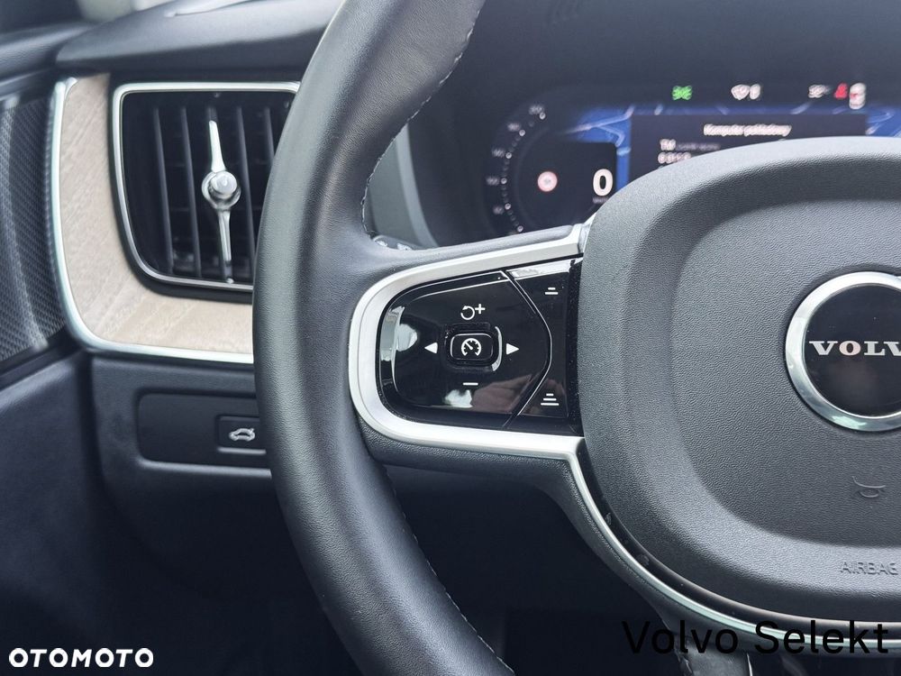 Volvo XC 60 - 12