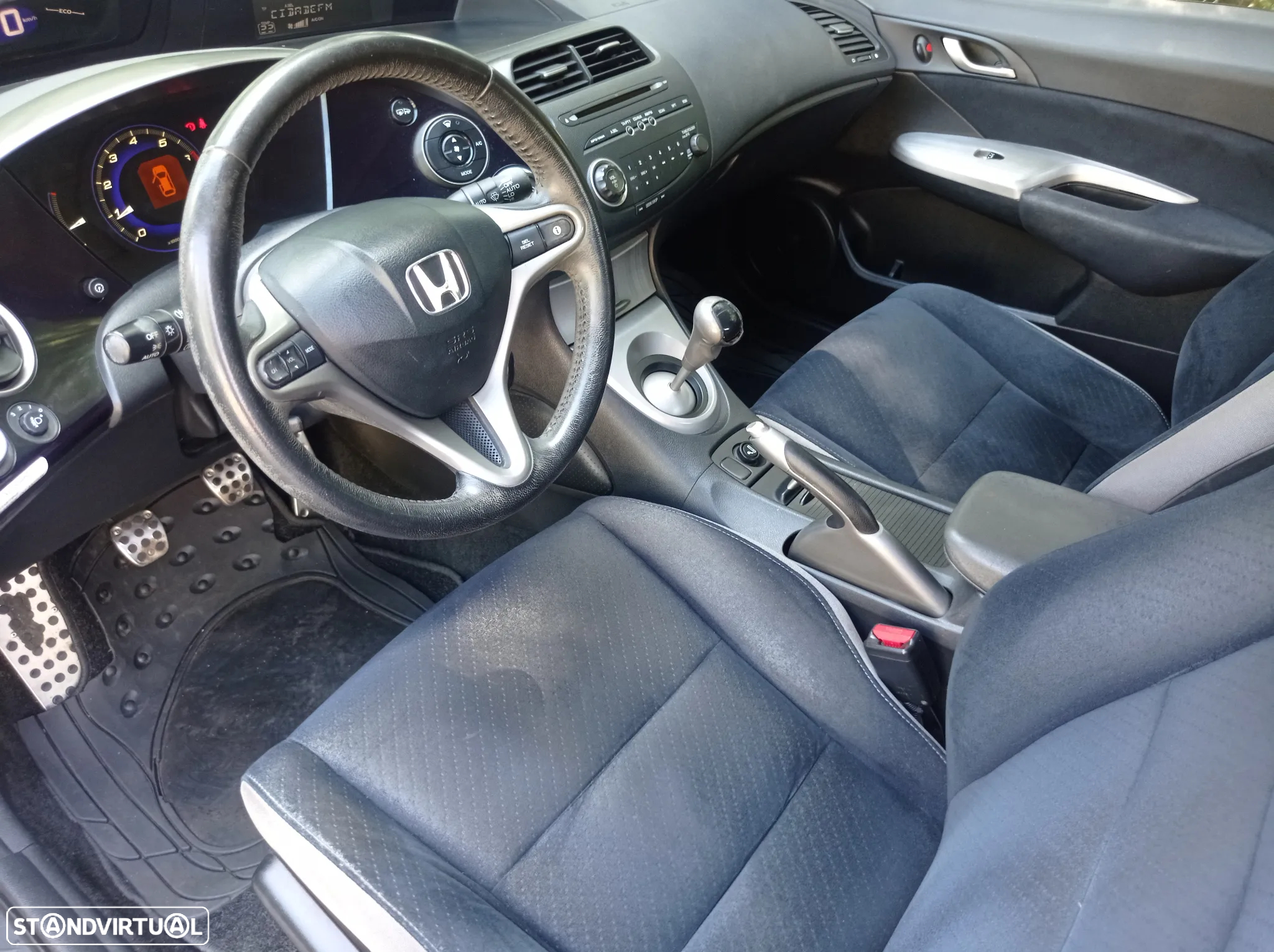 Honda Civic 1.4 Comfort - 11