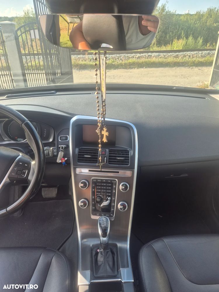 Volvo XC 60 D4 VEA Start-Stop R-Design - 7