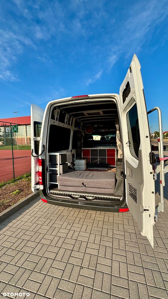 Mercedes-Benz Sprinter - 35