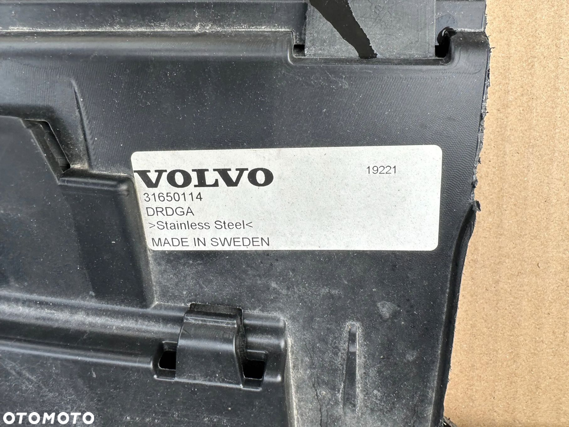 ZDERZAK TYŁ VOLVO XC40 INSCRIPTION ORYGINAŁ - 7