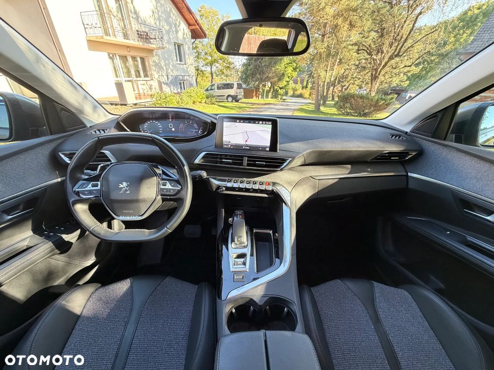 Peugeot 5008 BlueHDi 130 EAT8 Allure Pack - 17