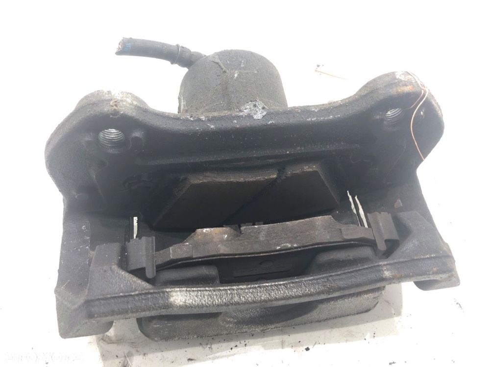 ZACISK LEWY PRZÓD - 99.00 PLN - HYUNDAI KONA (OS, OSE, OSI) 2017 - 2022 1.6 T-GDi 4WD 146 kW [199 - 3