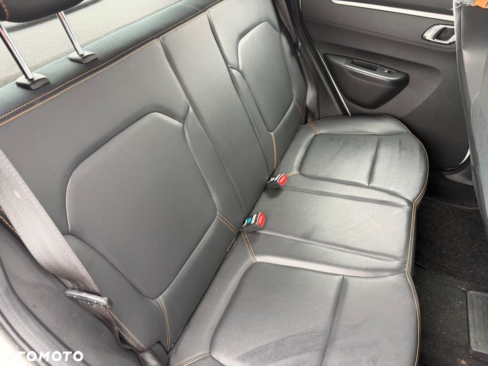 Dacia Spring Electric 45 Expression - 13