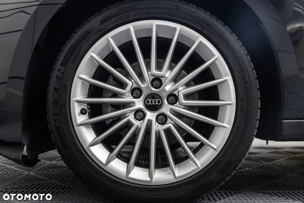 Audi A3 Limousine 35 TFSI mHEV Advanced S tronic - 8