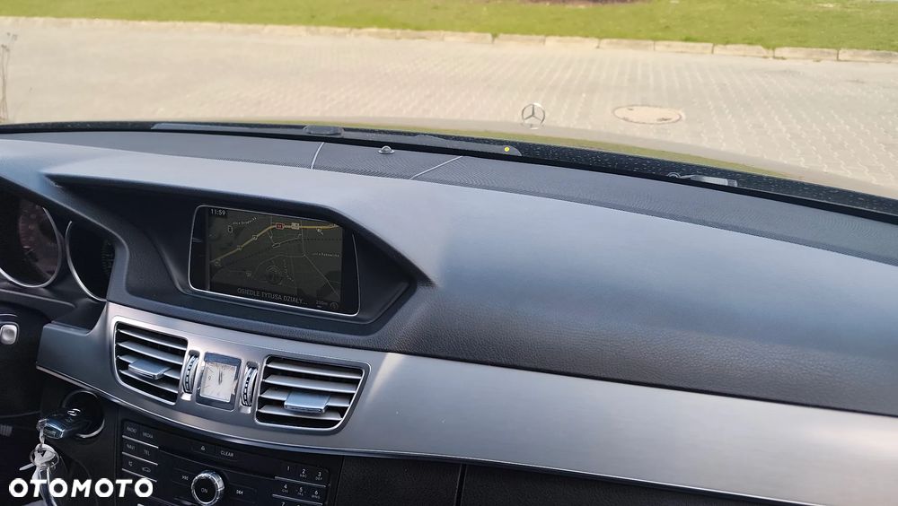 Mercedes-Benz Klasa E 220 BlueTEC BlueEFFICIENCY Edition 9G-TRONIC Avantgarde - 38