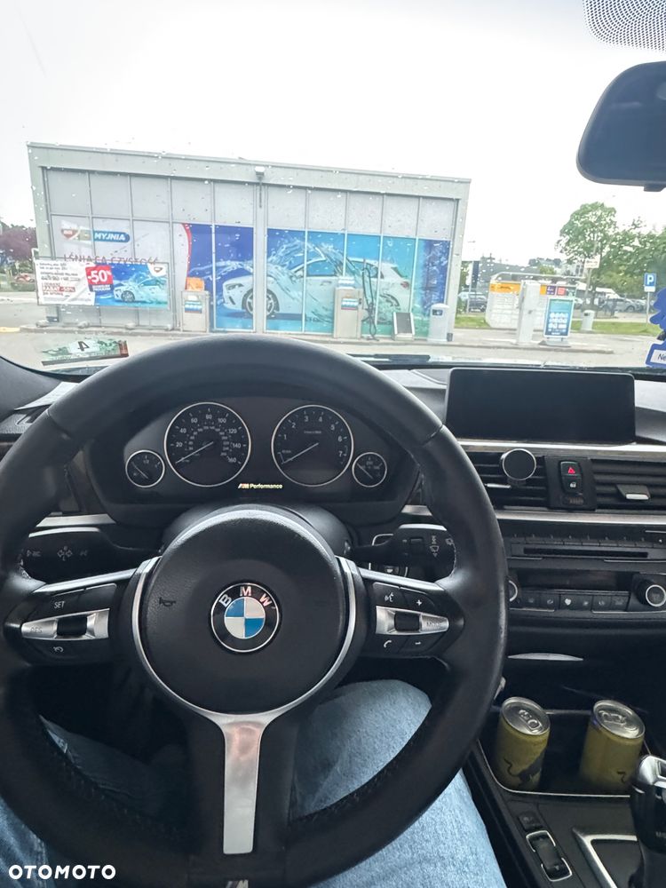 BMW Seria 3 328i Sport Line - 6