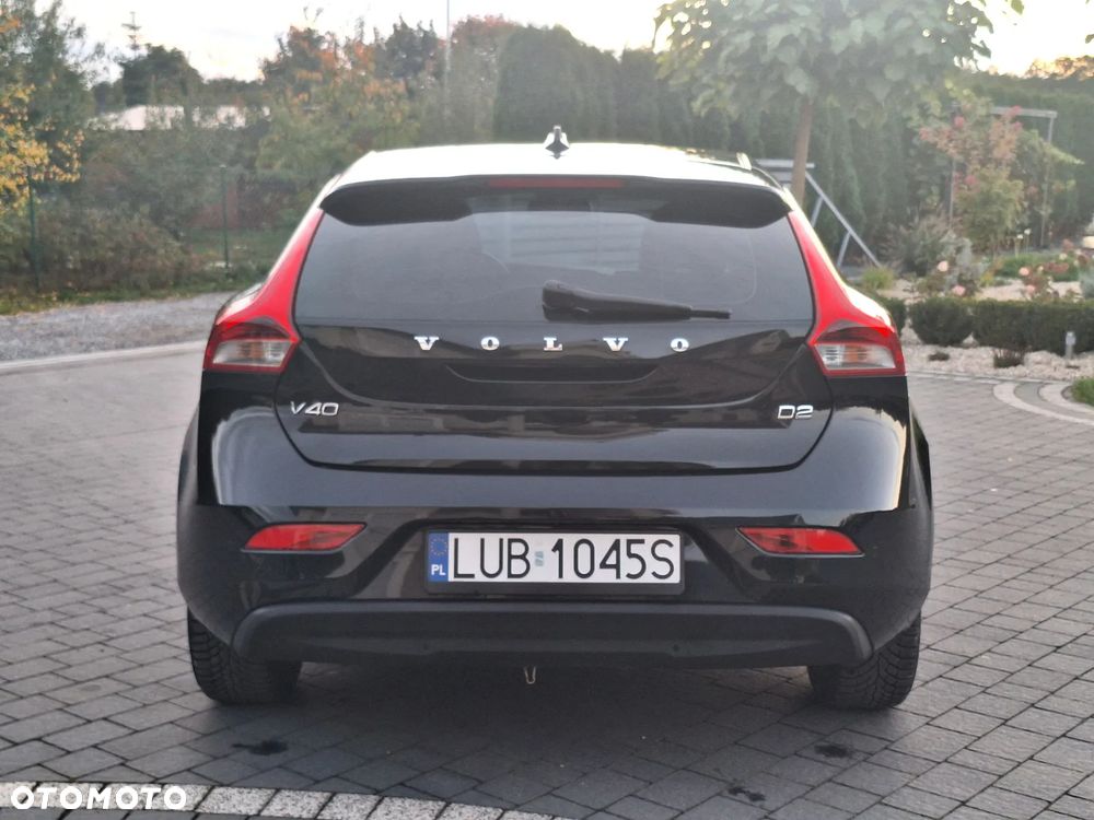 Volvo V40 - 9
