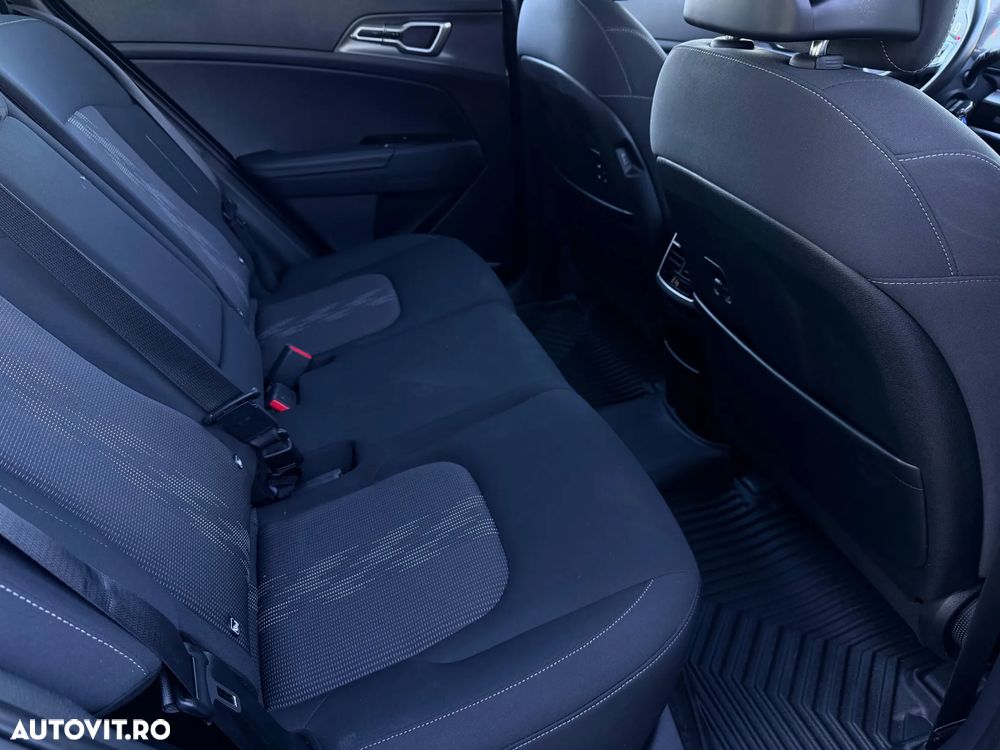 Kia Sportage 1.6 T-GDI AWD Basis - 14