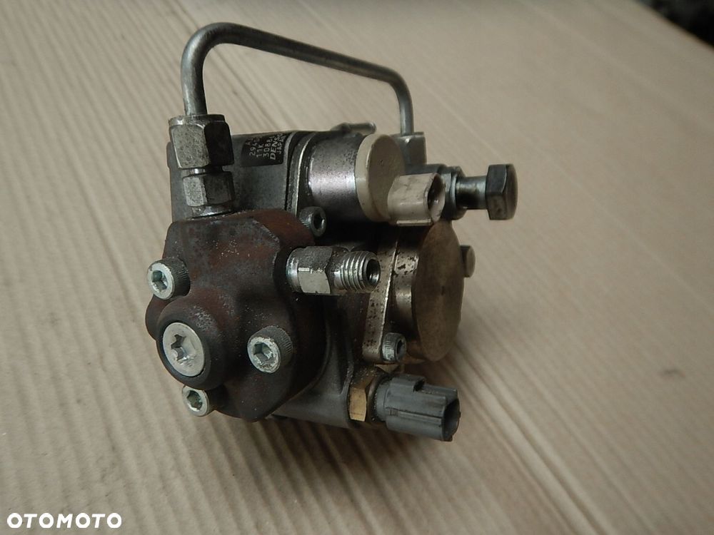 pompa wtryskowa subaru legacy 2.0 d 294000-0981 - 4