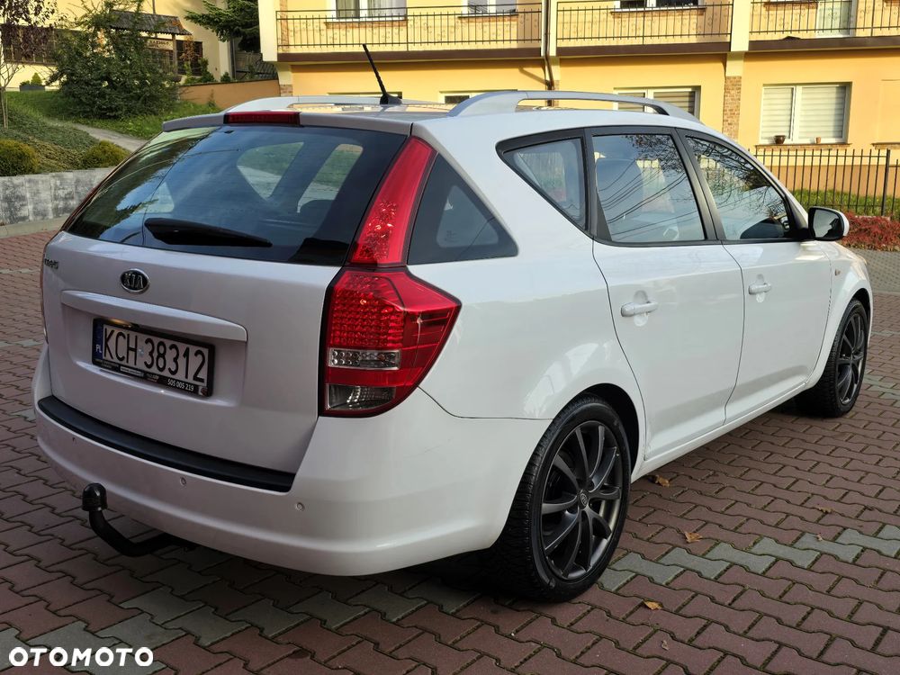 Kia Ceed 1.6 CVVT LX - 5