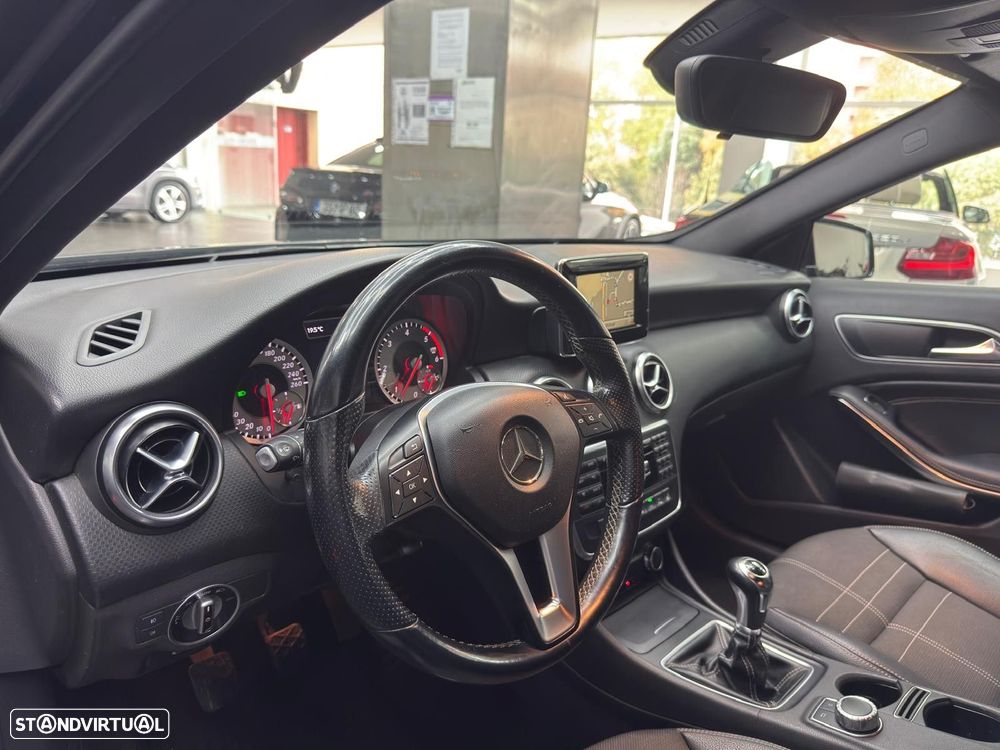 Mercedes-Benz A 180 d Progressive - 26