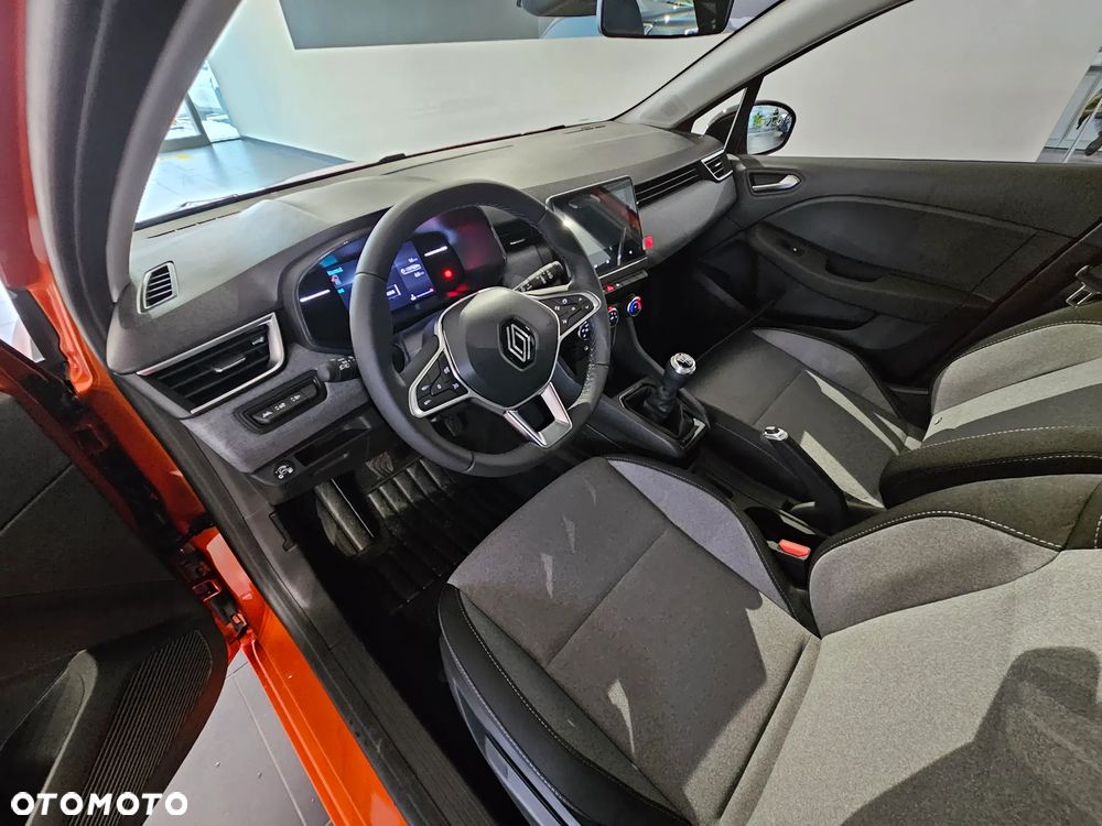 Renault Clio 1.0 TCe Evolution - 11